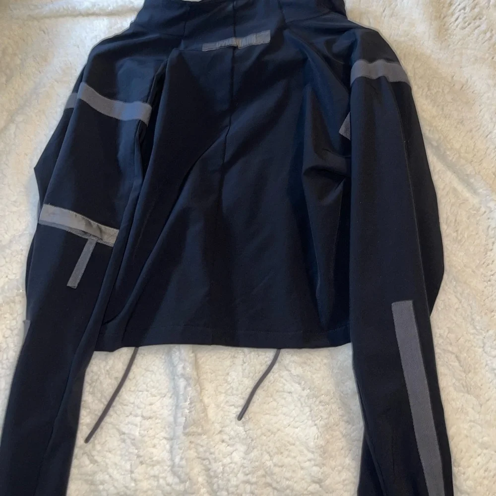 Gymshark jacket - Picture 5 of 5
